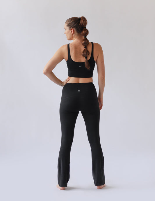 Flared Harper legíny Black Joga - Buttery soft